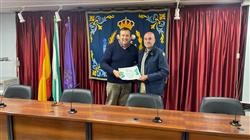 Francisco Javier Barbero León, ingeniero asociado de Jaén recibe el diploma acreditativo como ganador del Accésit al reto de la Plataforma Engineidea, La Ingeniería en la evolución de la industria española