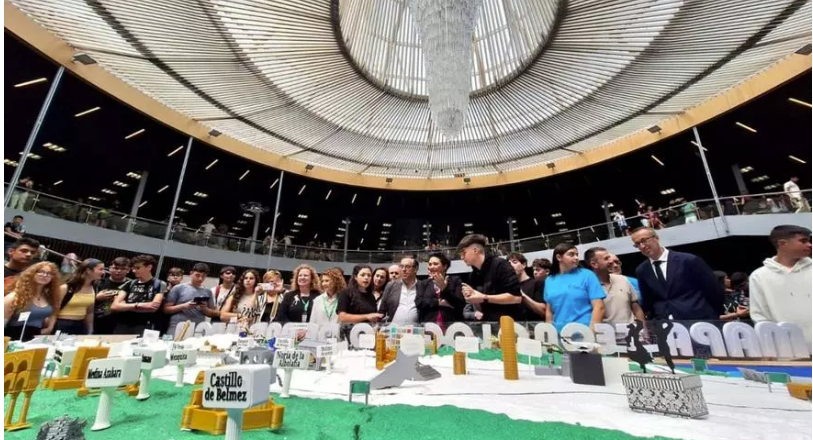 El Palacio de Congresos de Torremolinos (Málaga) acoge la IX Feria Andaluza de Tecnología 2024 (FANTEC 2024), evento de carácter anual, que ha contado con entidades patrocinadoras, entre ellas, el Colegio y Asociación de nuestro colectivo malagueño