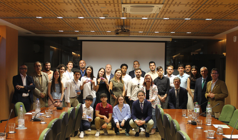 La IX edición del Premio Nacional de Iniciación a la Investigación Tecnológica de UAITIE ha llegado a su fin, un proyecto que destaca la excelencia y la innovación en el campo tecnológico