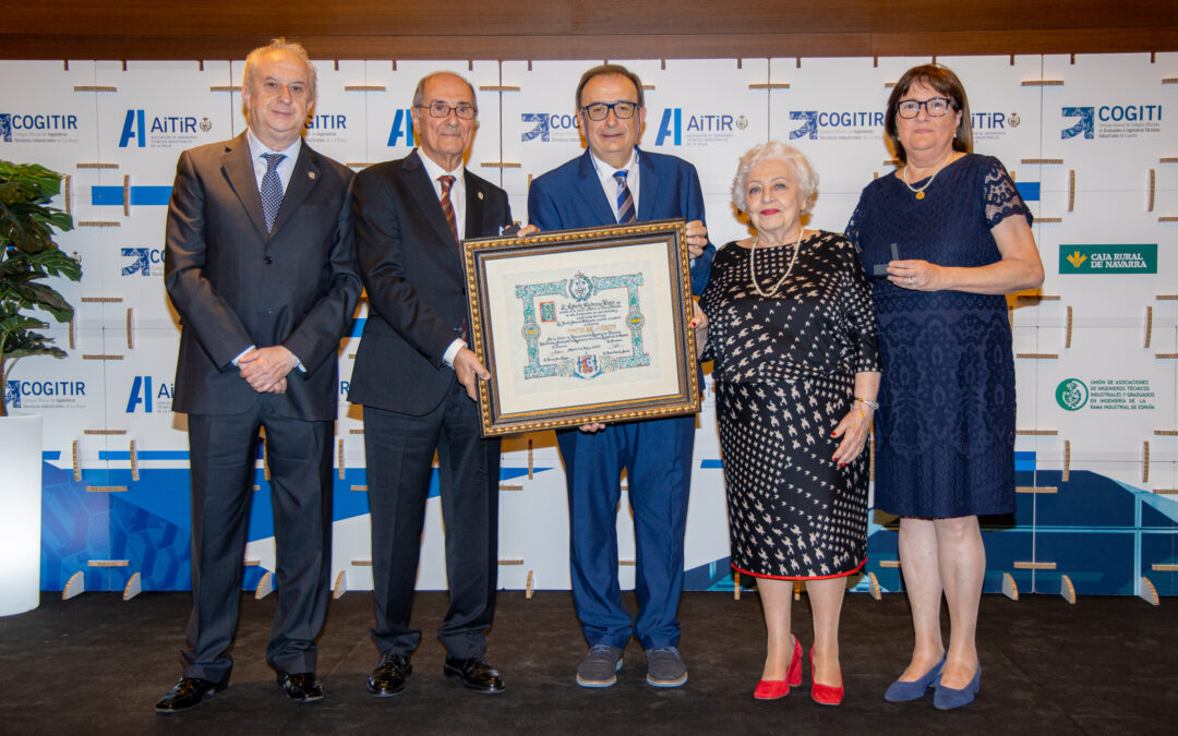 El colectivo riojano, COGITIR conmemora cuatro décadas de trayectoria en un solemne acto de reconocimiento a sus profesionales