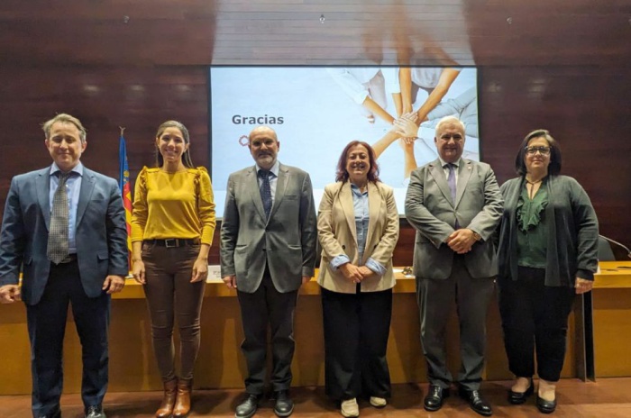 Angélica Gómez González, miembro de la Junta Directiva de UAITIE, nueva presidenta de Unión Profesional de Valencia