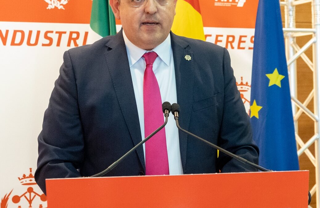 Renovación en la Junta Directiva de la Asociación de Cáceres, reafirmando su compromiso con el asociacionismo